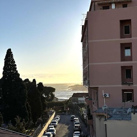 Suite A 1 Minuto Dalla Spiaggia A Piedi - 산레모 외부 사진